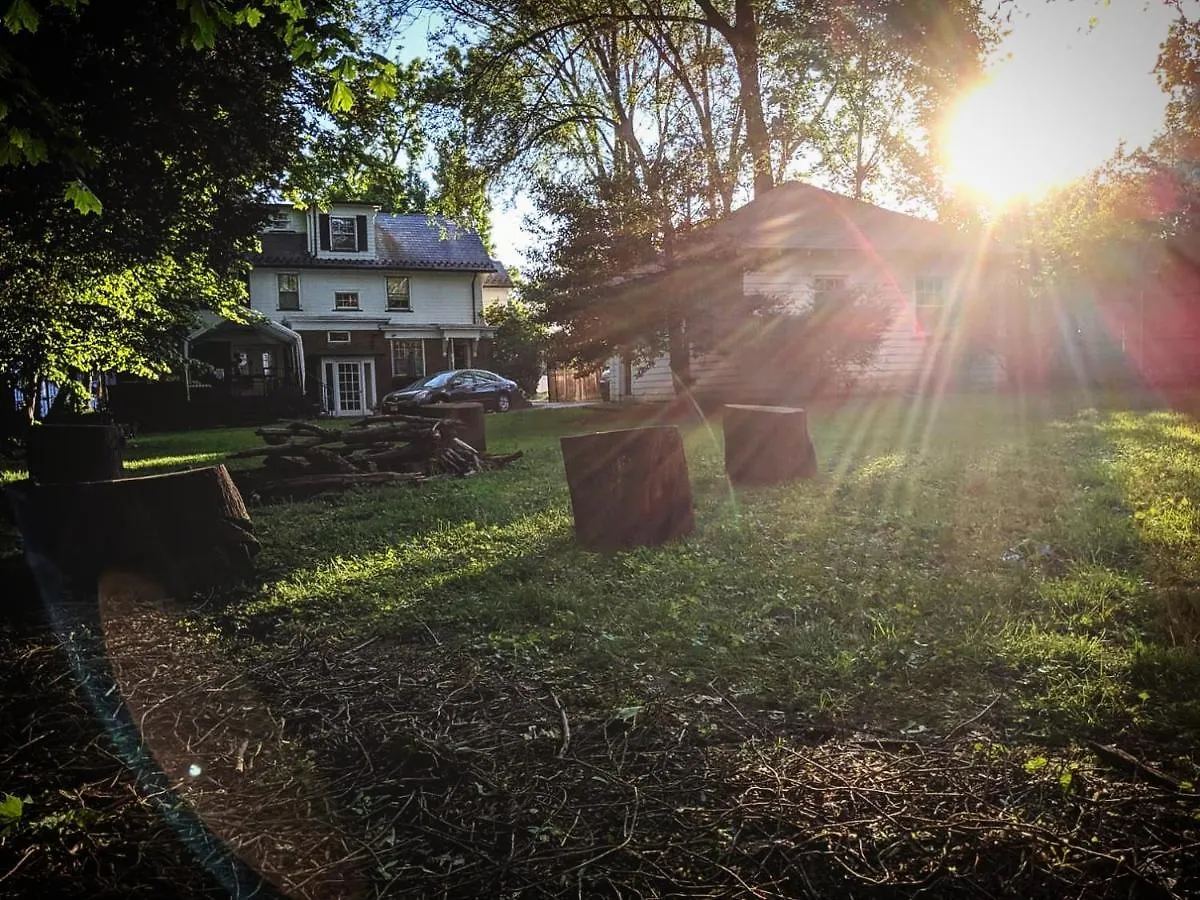 Guest house Guesthouse Elizabeth United States