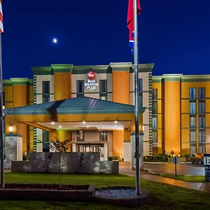 *** Hotel Western Galleria & United States